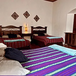 El Extranjero , Antigua Guatemala