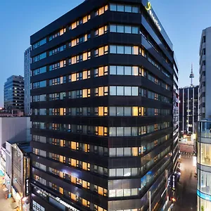 Nine Tree Myeongdong Otel